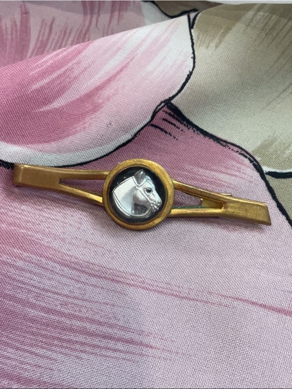 vintage horse tie pin